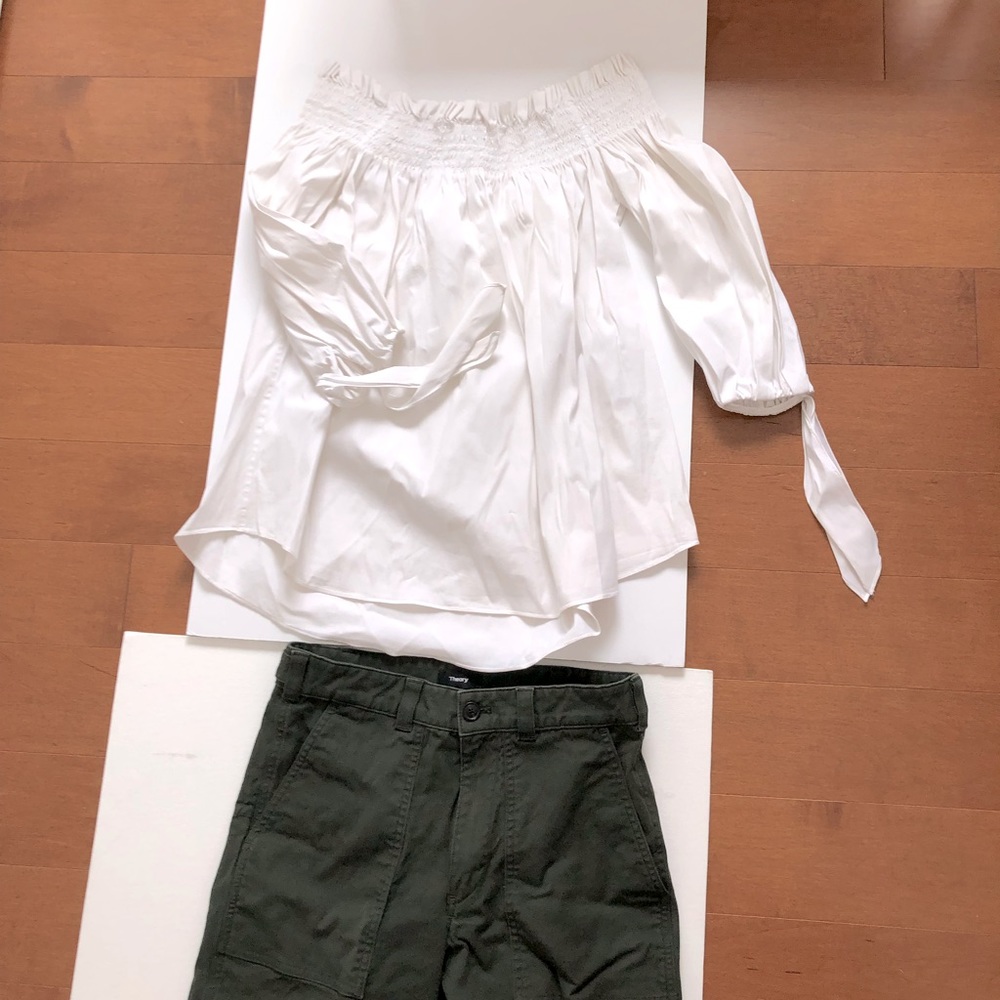 Caroline Constas top